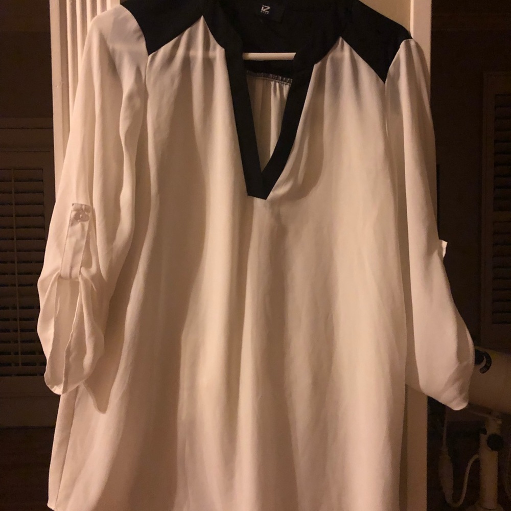IZ Byer Blouse